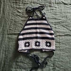 Forever 21 black and white knit floral striped tie top cropped backless S